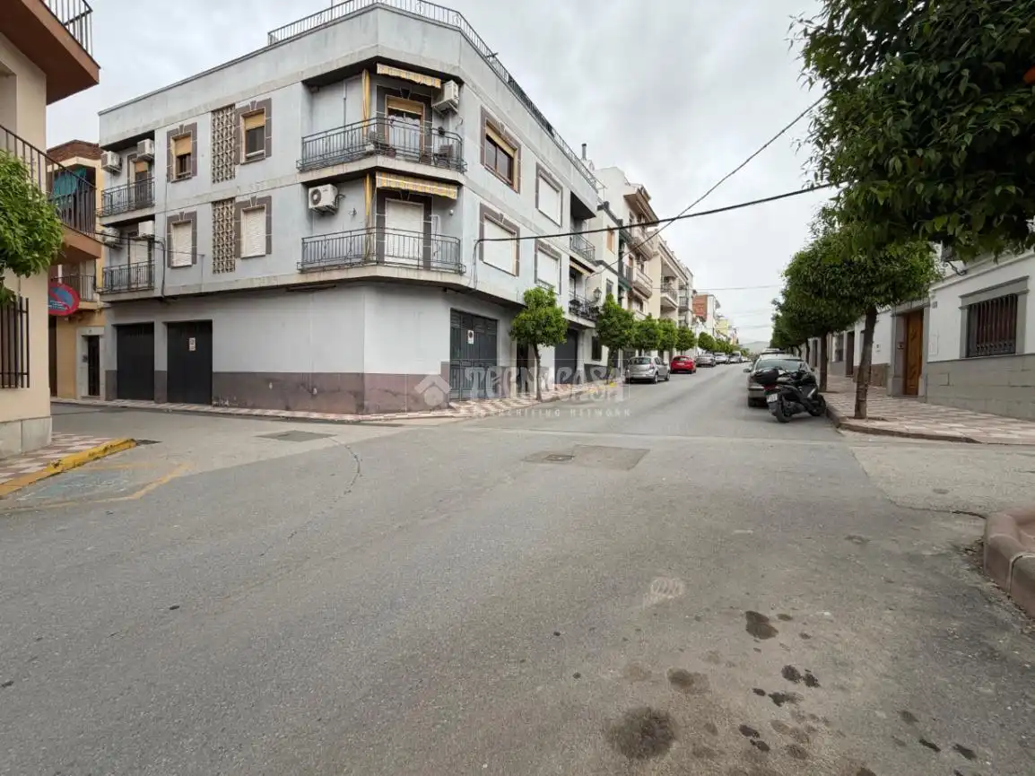 Exterior view of Flat for sale in Torredonjimeno  with Air Conditioner