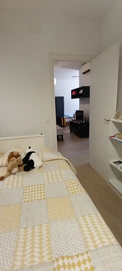Schlafzimmer von Wohnung zur Miete in Madrid mit Klimaanlage, Heizung und Möbliert
