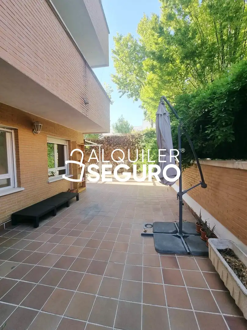 Jardí de Pis de lloguer en Boadilla del Monte amb Aire condicionat, Calefacció i Terrassa