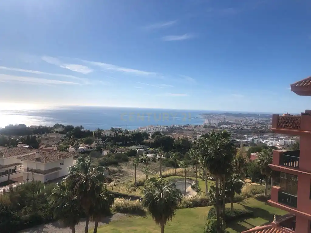 Exterior view of Apartments for sale in Benalmádena  with Air Conditioner, Private garden and Storage room