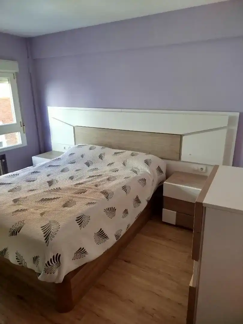 Dormitori de Pis en venda en Valladolid amb Jardí privat, Parquet i Internet