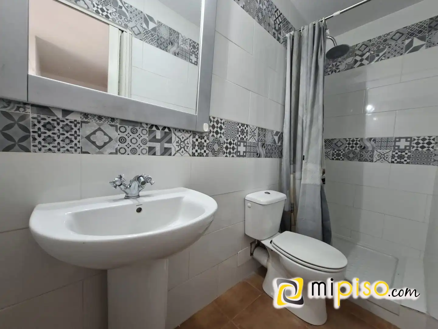Bathroom of Flat for rent in Bareyo  with Swimming Pool and Furnished