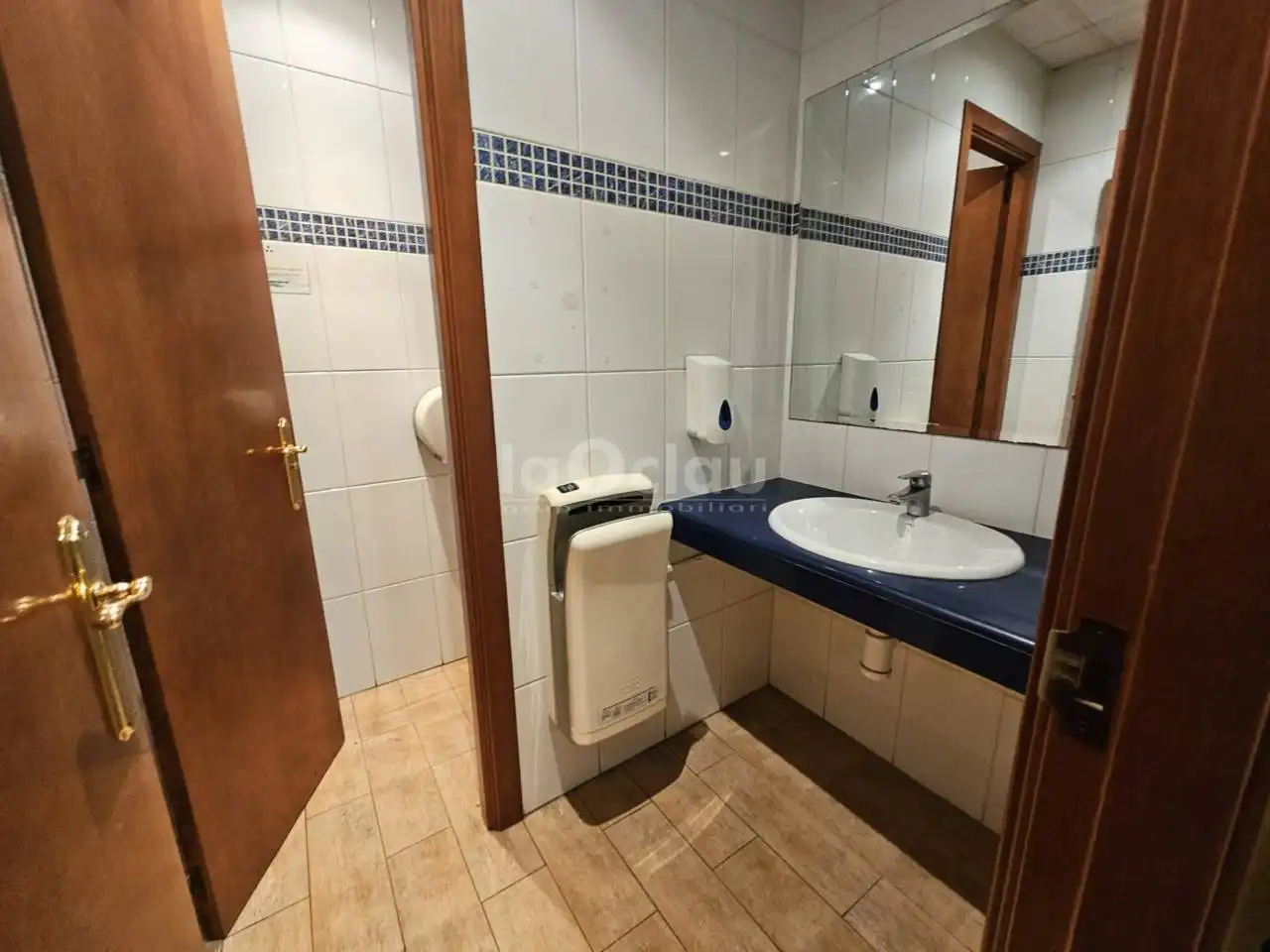 Local commercial à vendre à Calle Maria Vivet, imagen 14