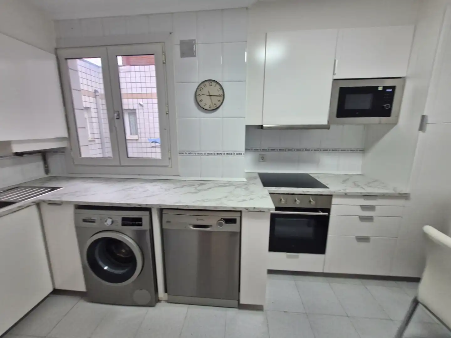 Cocina de Piso de alquiler en Bilbao  con Calefacción, Parquet y Amueblado