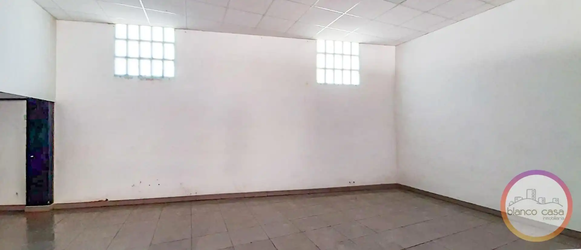Local comercial en venda a Ponteceso, imagen 5