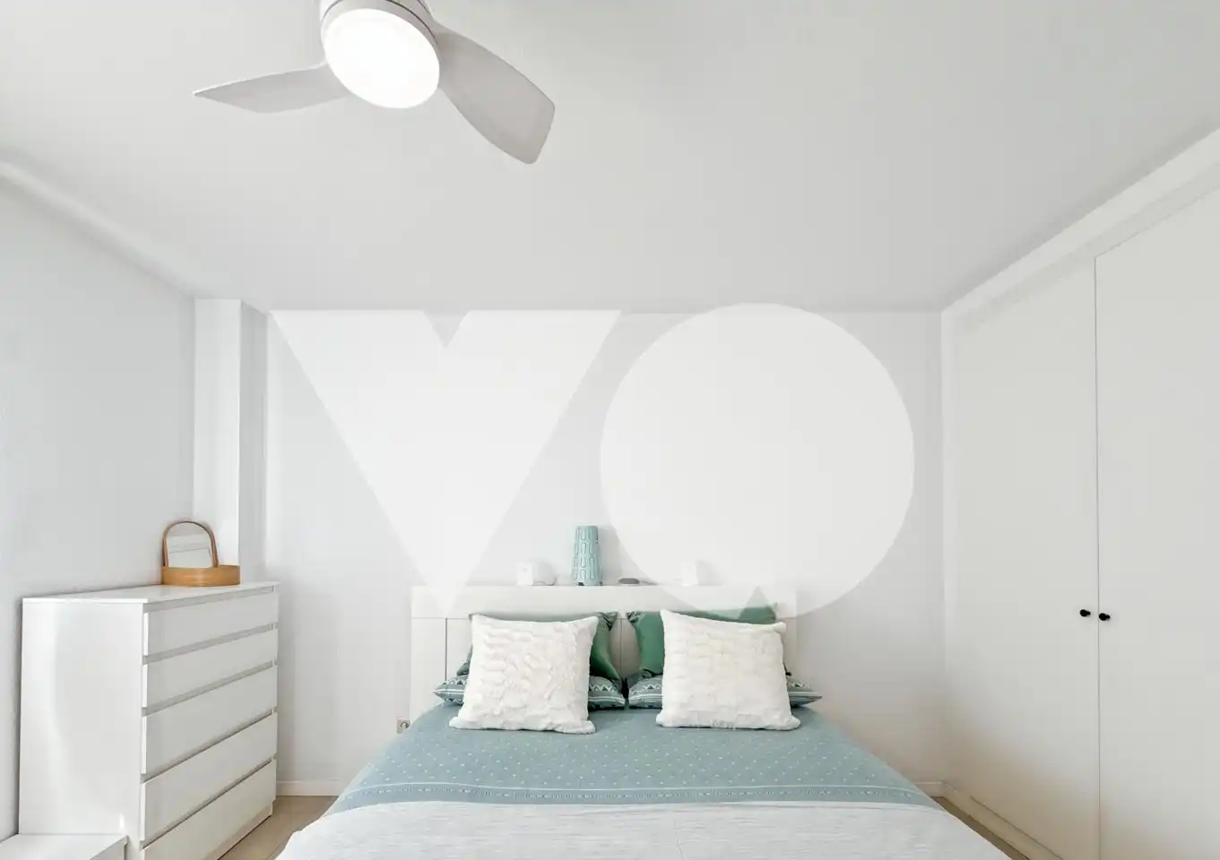 Bedroom of Flat for sale in Madrid  with Air Conditioner