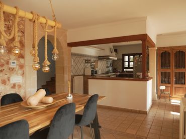 Chalet con balcón en venta en Carrer València 17
