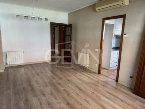 Bedroom of Flat for sale in Barberà del Vallès  with Air Conditioner