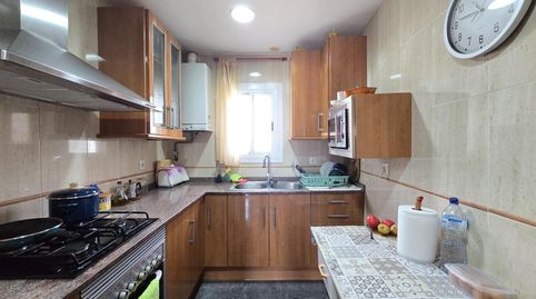 Piso independiente con jardín y piscina, immagine 3
