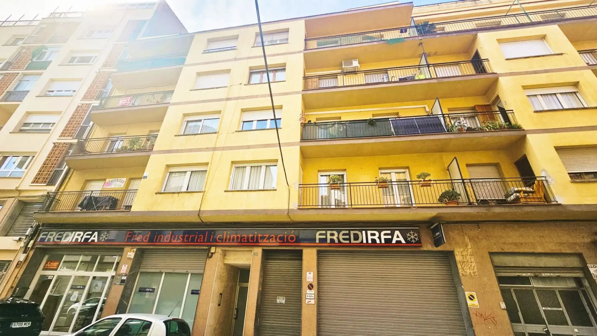 Exterior view of Flat for sale in Girona Capital