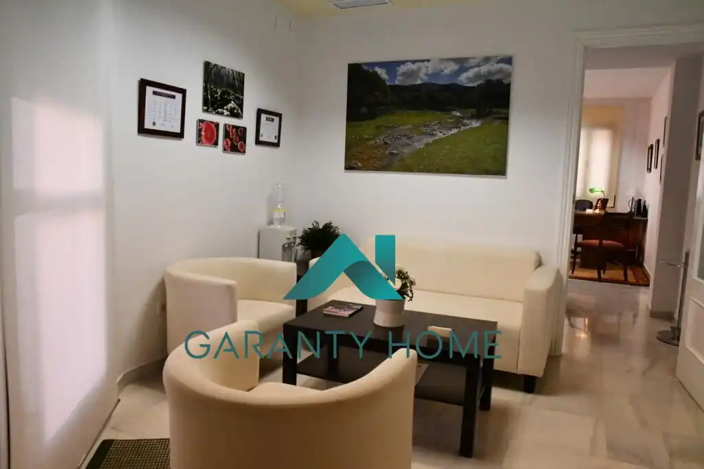 Sala de estar de Local de alquiler en Lucena
