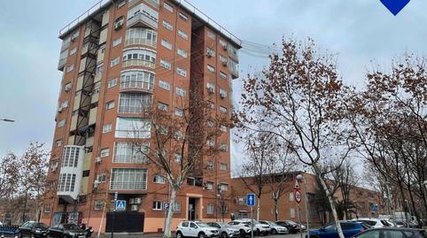 Foto 4 de Piso en venta en Calle Campotéjar, Orcasur - 12 de Octubre,  Madrid Capital