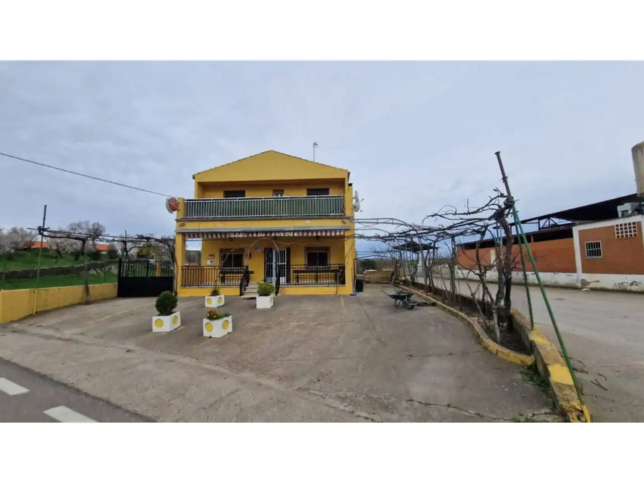Edificio en venta en Gallegos de Argañán