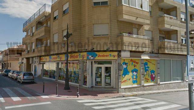 Local comercial en Alquiler en Granja de Rocamora