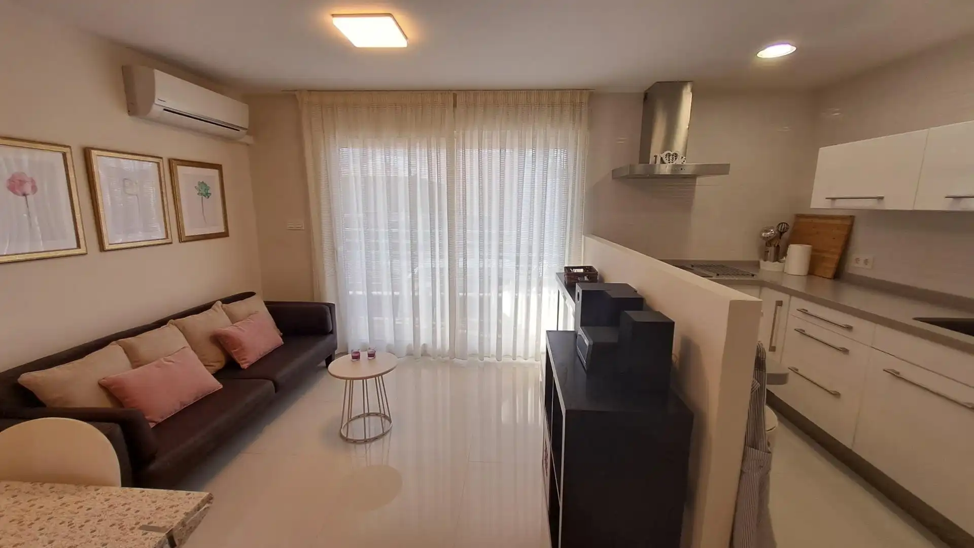 Apartamento con ascensor en venta en Zona Pueblo, imagen 4