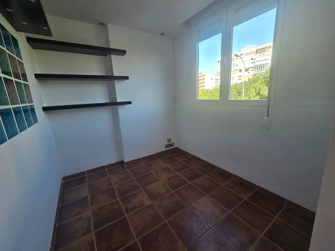 Habitación de Piso en venta en Vélez-Málaga