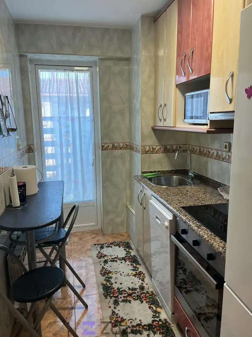 Küche von Wohnung zur Miete in Zaragoza mit Klimaanlage, Heizung und Möbliert