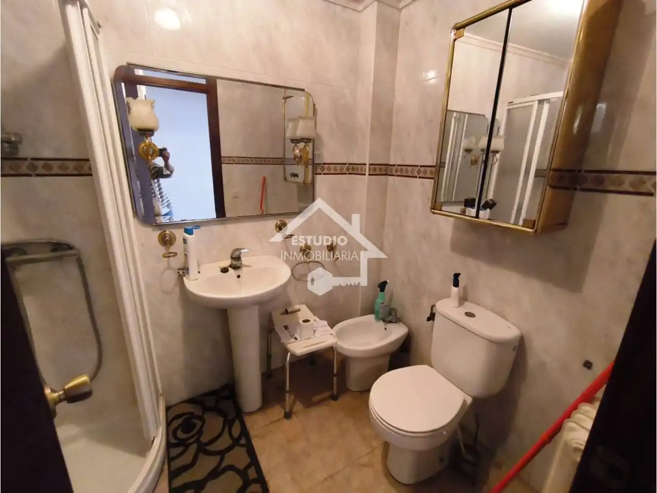 Baño de Piso en venta en Mendavia con Calefacción, Parquet y Trastero