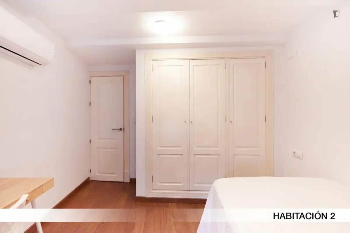 Apartamento para compartir en Sevilla con Aire acondicionado, Calefacción y Amueblado