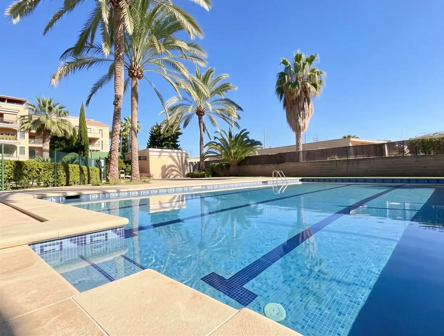 Piscina de Apartamento en venta en  Palma de Mallorca con Aire acondicionado, Calefacción y Terraza