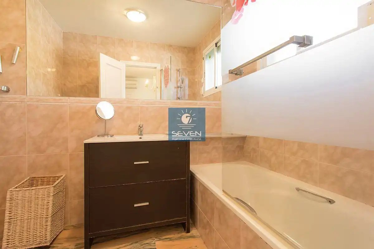 Villa con piscina in vendita a Delta, imagen 44