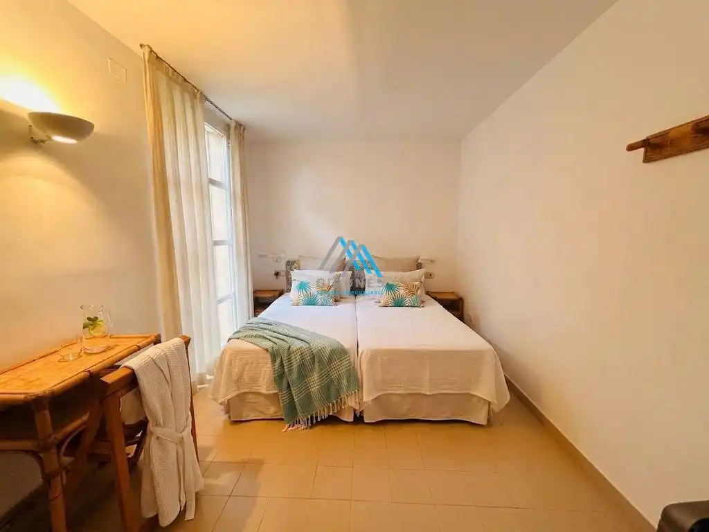 Schlafzimmer von Erdgeschoss zur Miete in Castell d'Aro, Platja d'Aro i s'Agaró mit Klimaanlage, Heizung und Terrasse