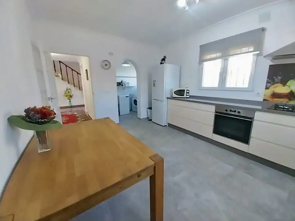 Chalet con piscina en venta en Centro ciudad, imagen 7