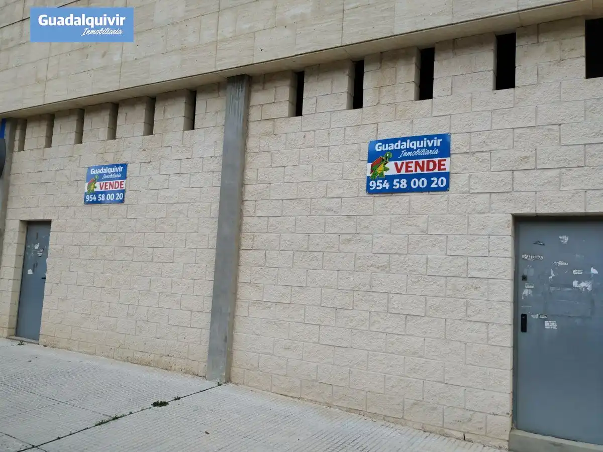 Parkplatz von Geschaftsraum zum Verkauf in Tomares