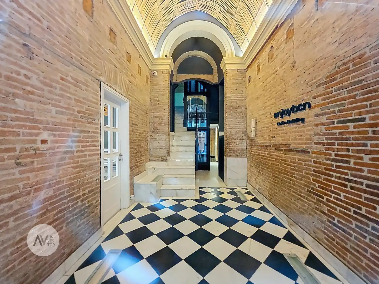 Ático en venta en Barcelona con Aire acondicionado, Calefacción y Amueblado