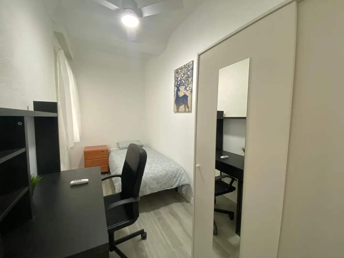 Room in Calle del Oasis, 4, Villaverde Alto