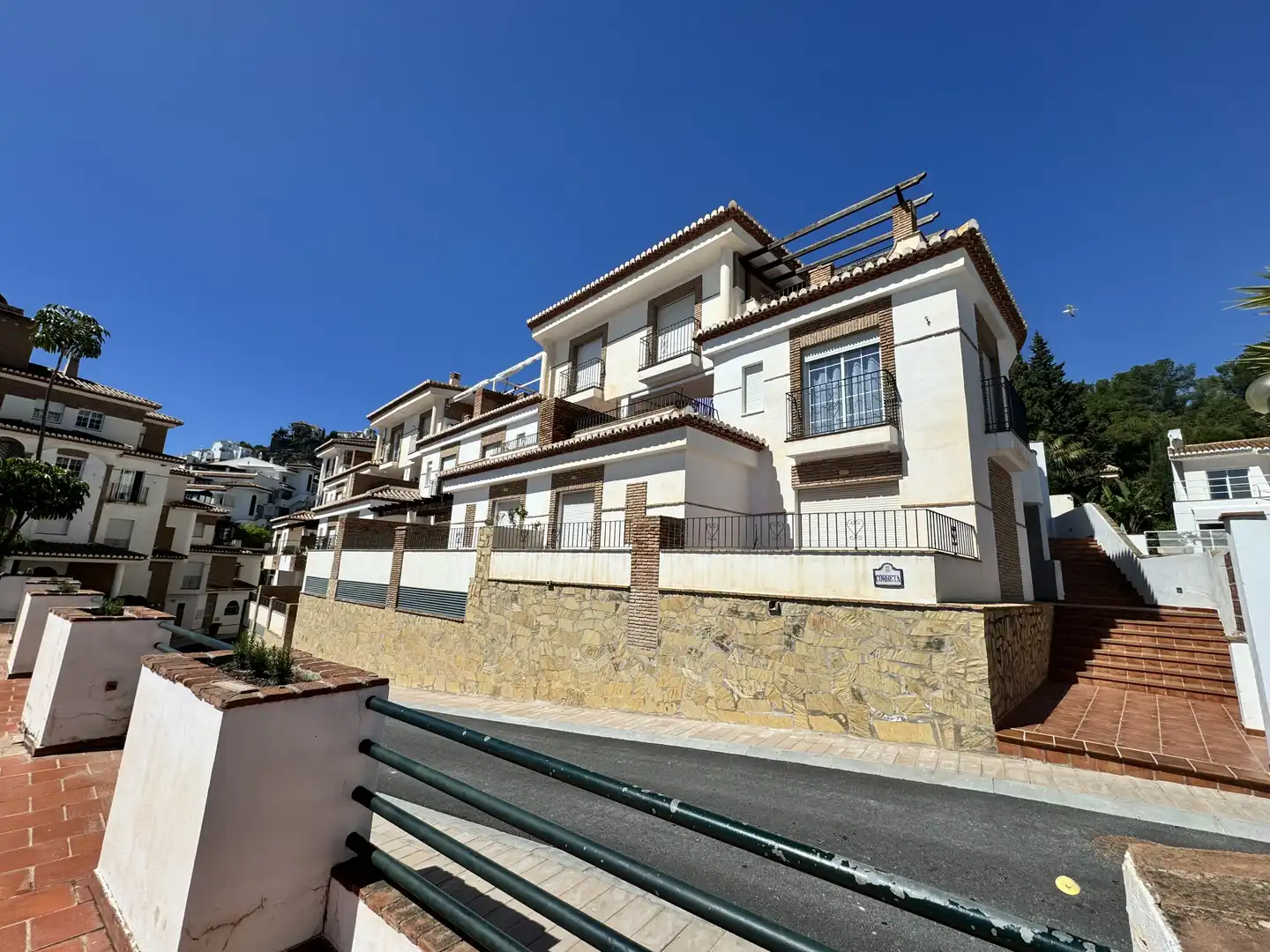 Apartments for rent in Avenida Marina del Este, 38, Punta La Mona
