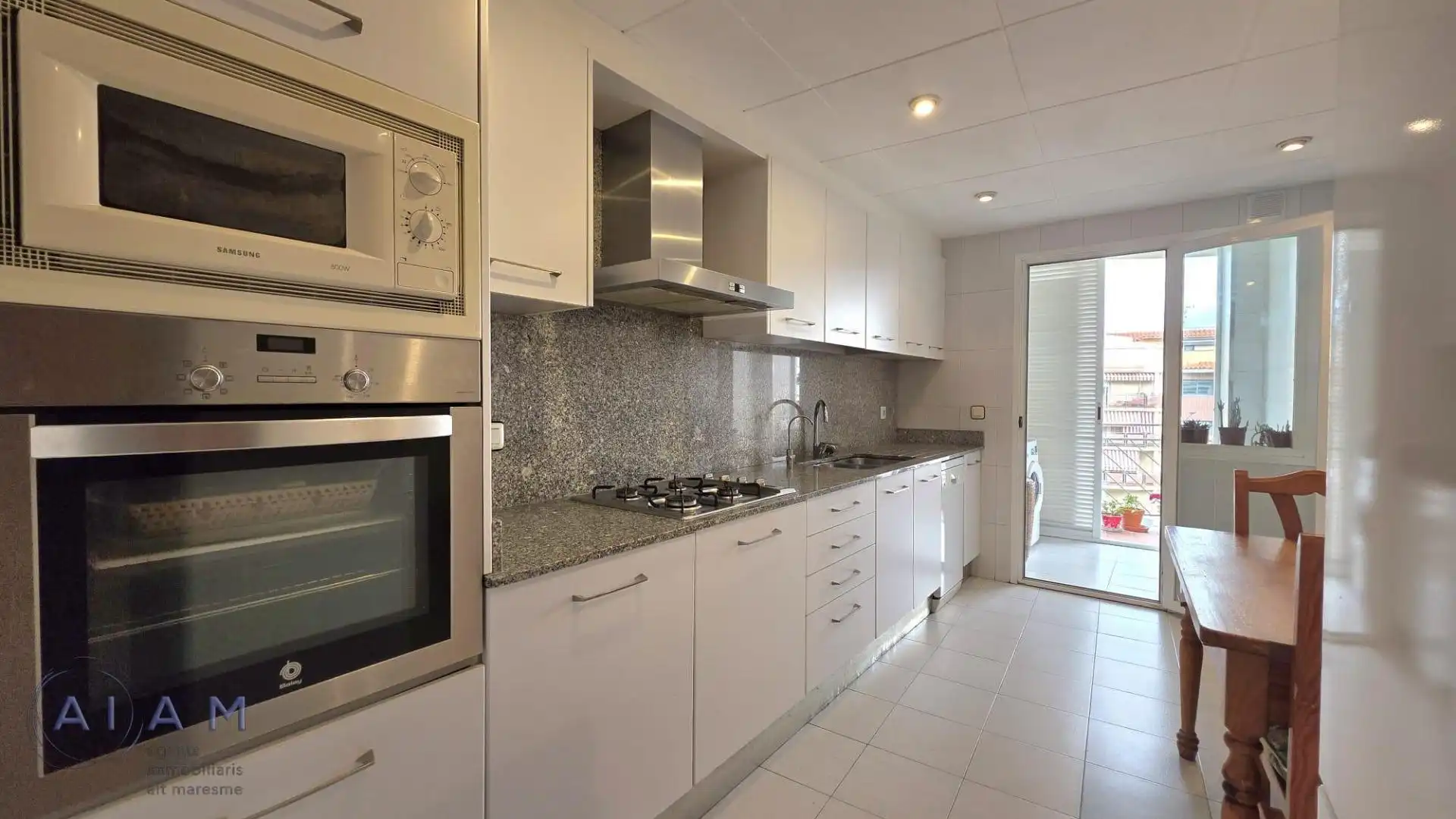 Appartamento con terrazza in vendita a Tordera pueblo, imagen 3
