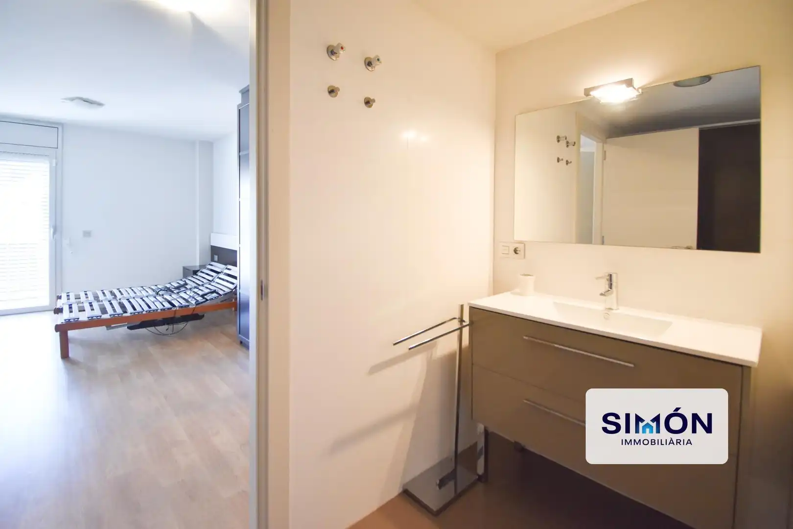 Bedroom of Flat for sale in Manresa  with Heating, Terrace and Balcony