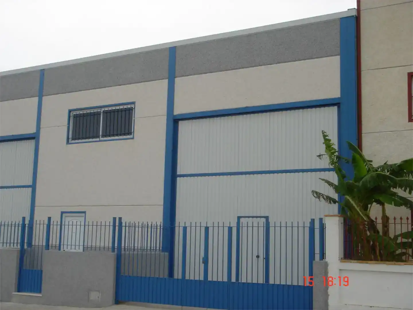 Vista exterior de Nau industrial en venda en Trebujena, Cádiz