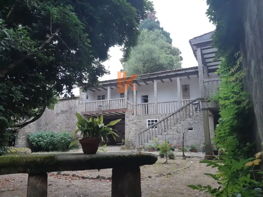 Vista exterior de Casa o chalet en venta en A Estrada 
