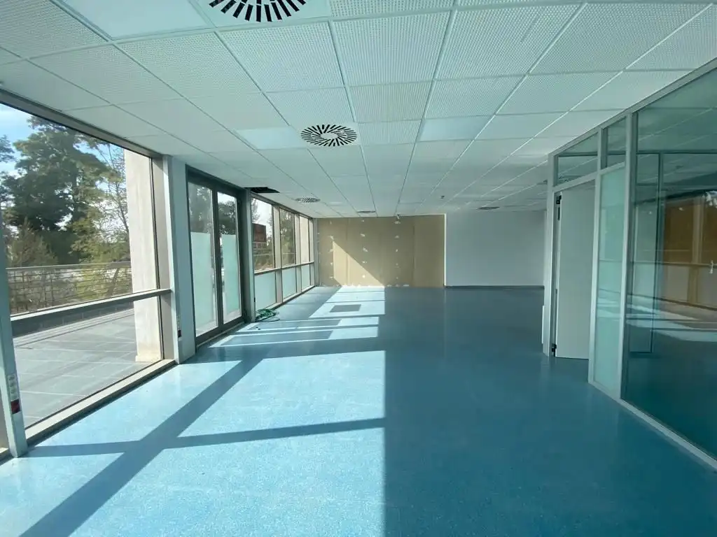 Office space with lift to rent in Carrer Poniente, imagen 3