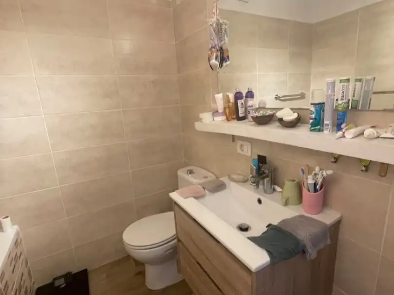 Baño de Piso en venta en Granadilla de Abona con Aire acondicionado, Terraza y Balcón