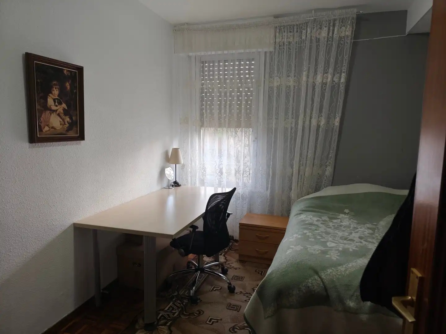 Habitación de Piso en venta en  Pamplona / Iruña con Terraza