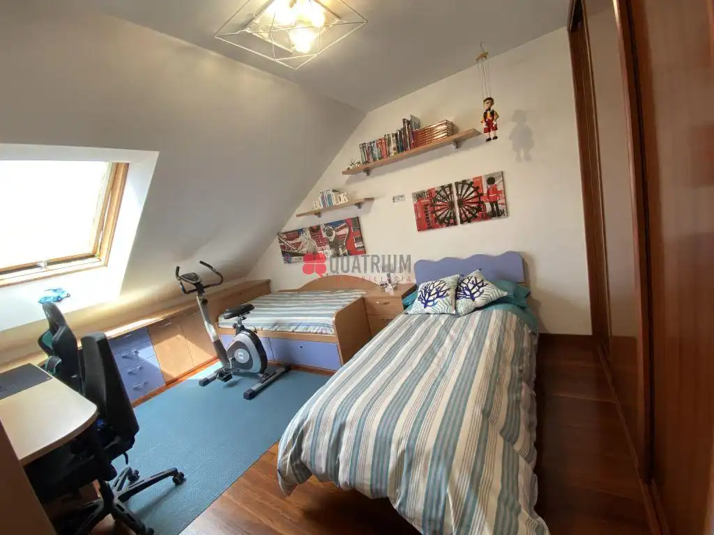 Habitación de Dúplex en venta en Ames con Calefacción, Trastero y Piscina