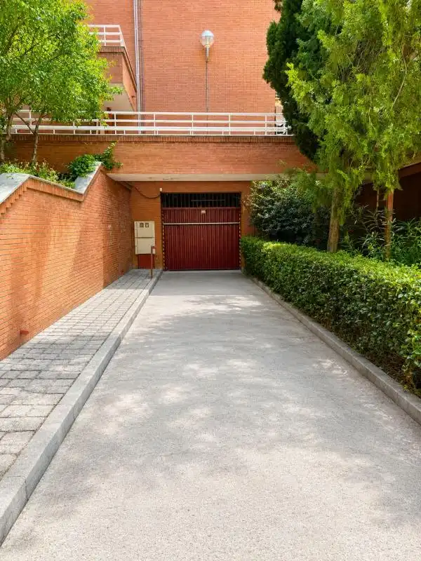 Aparcament de Casa o xalet en venda en Algete amb Aire condicionat, Calefacció i Jardí privat