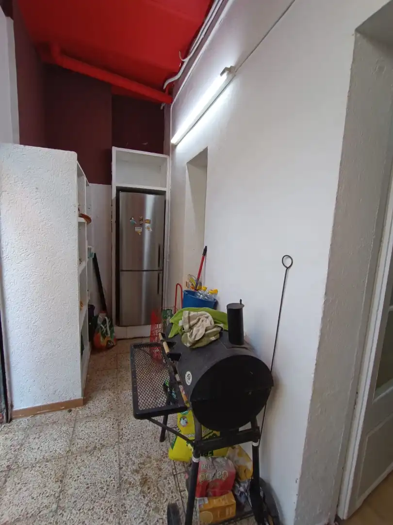 Cocina de Piso en venta en Barcelona con Jardín privado, Parquet y Amueblado