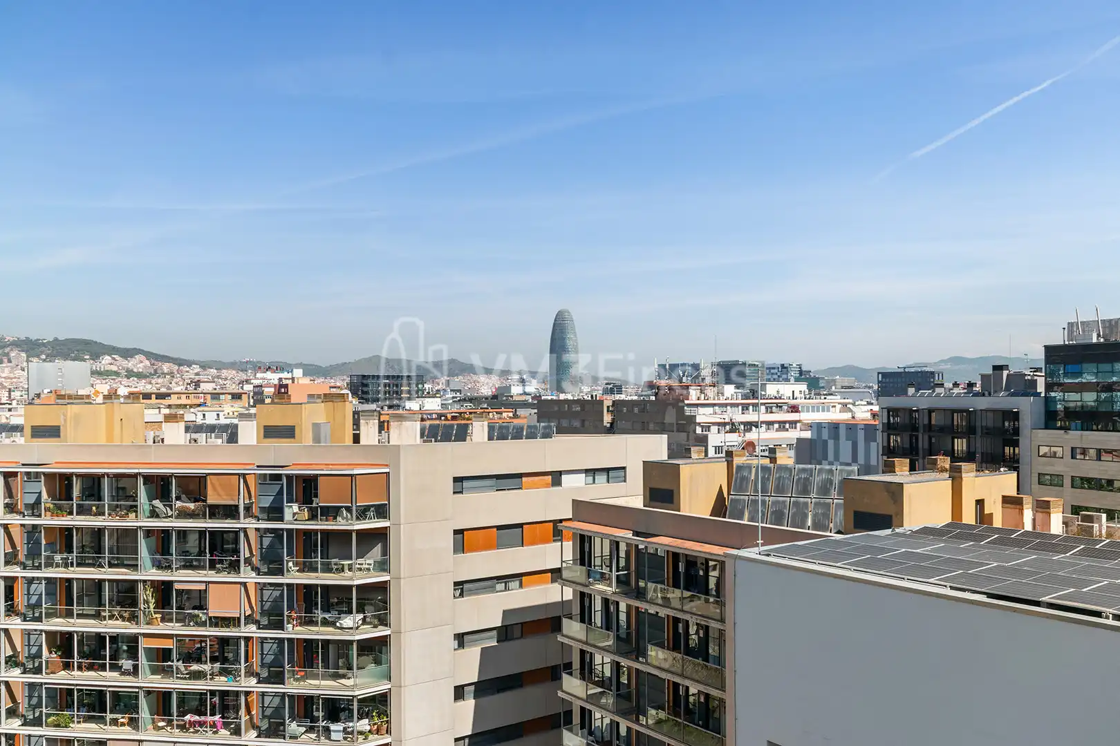 Vista exterior de Local de alquiler en Barcelona con Aire acondicionado, Calefacción y Terraza