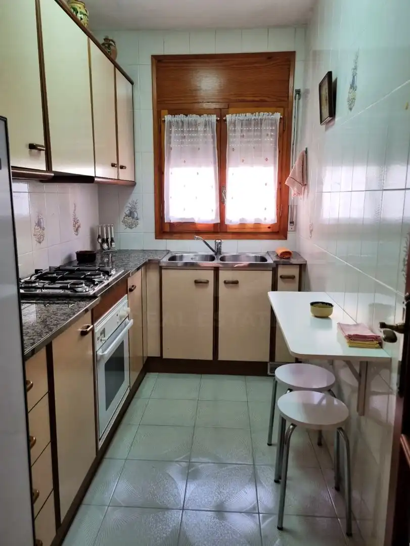 Cocina de Piso en venta en Ginestar con Calefacción