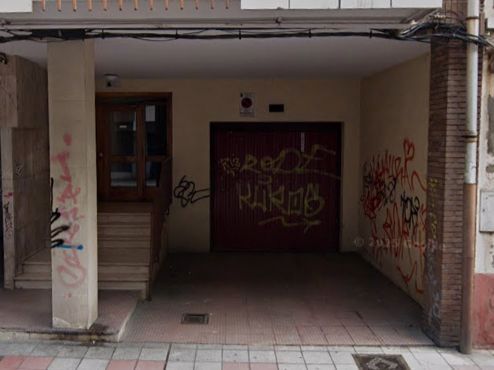Garatge en venda en León Capital 