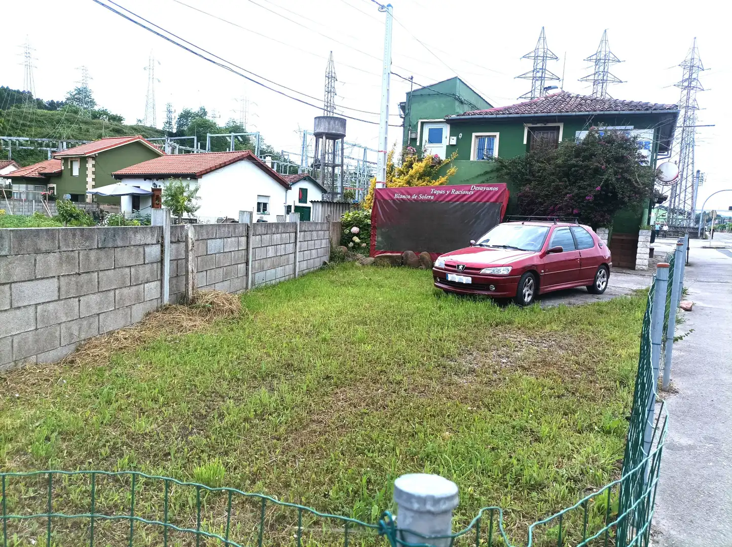 Casa o xalet en venda en Torrelavega  amb Terrassa i Traster