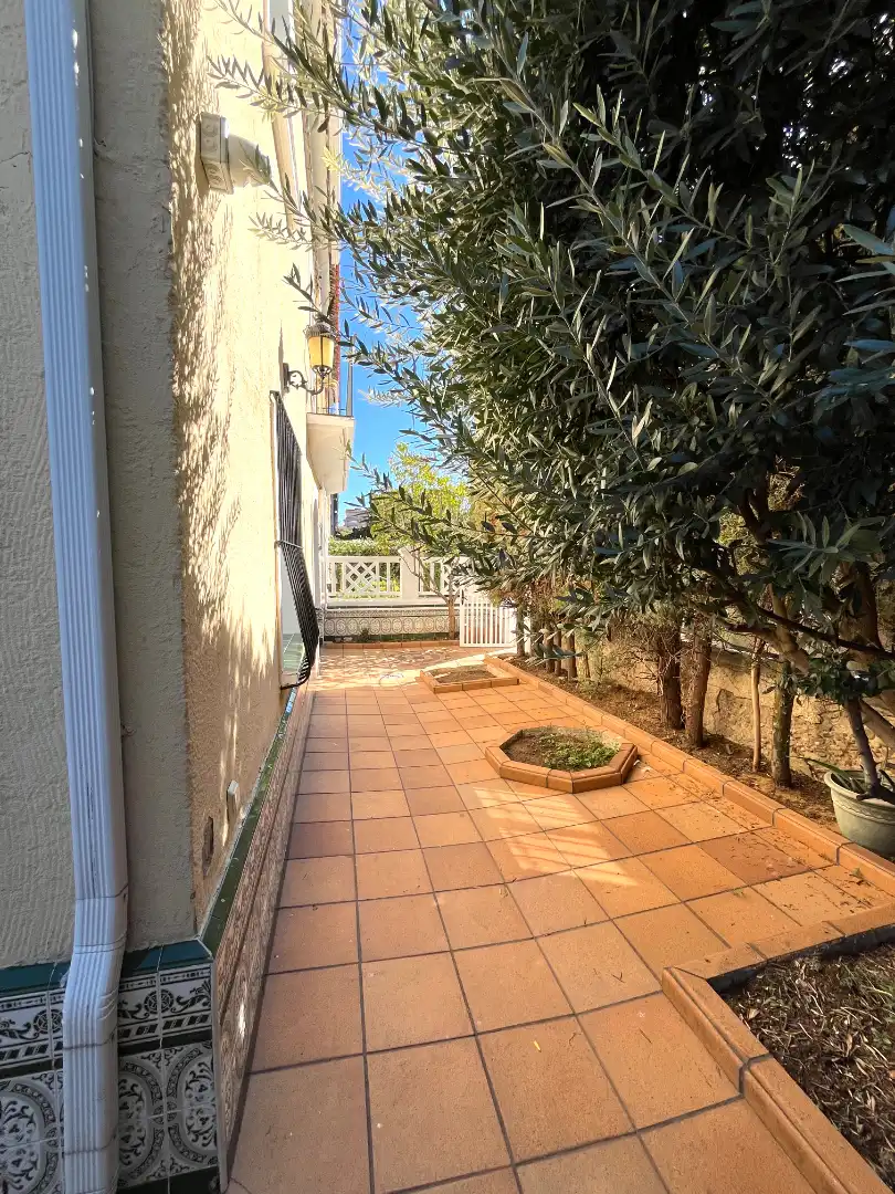 Casa bifamiliare in vendita a Calle de Cogolludo 36, imagen 5