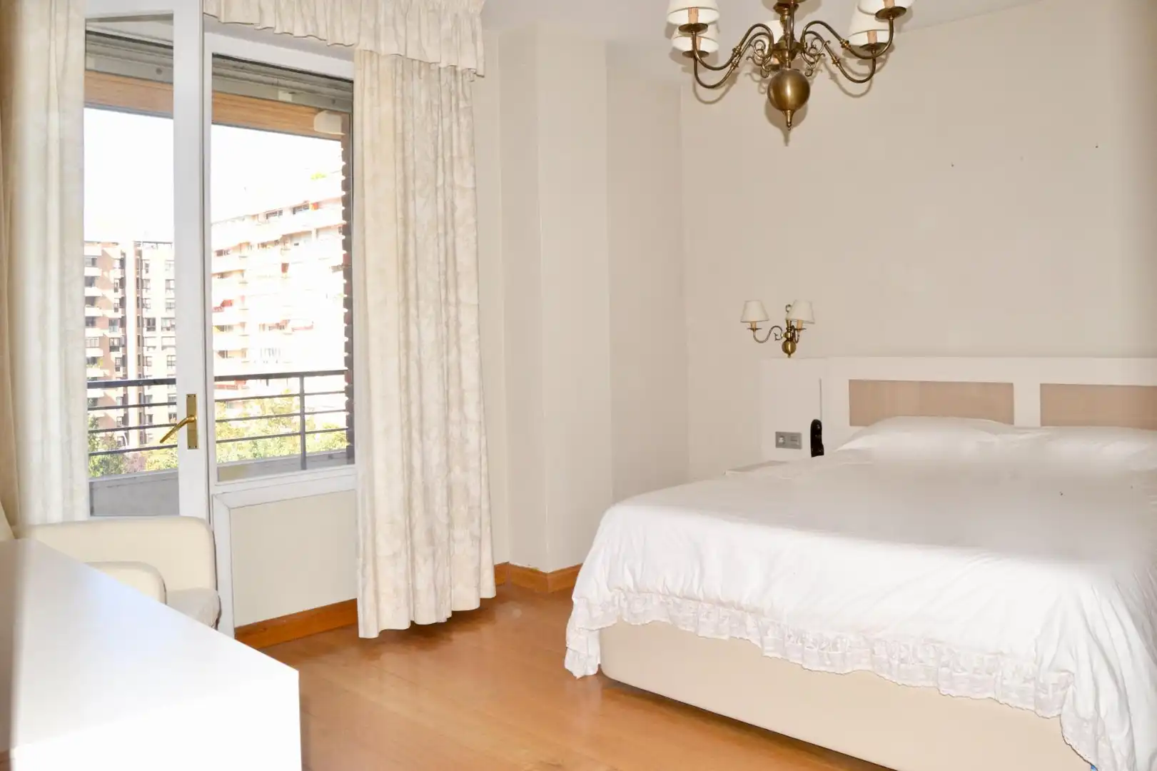 Habitación de Piso en venta en  Pamplona / Iruña con Parquet