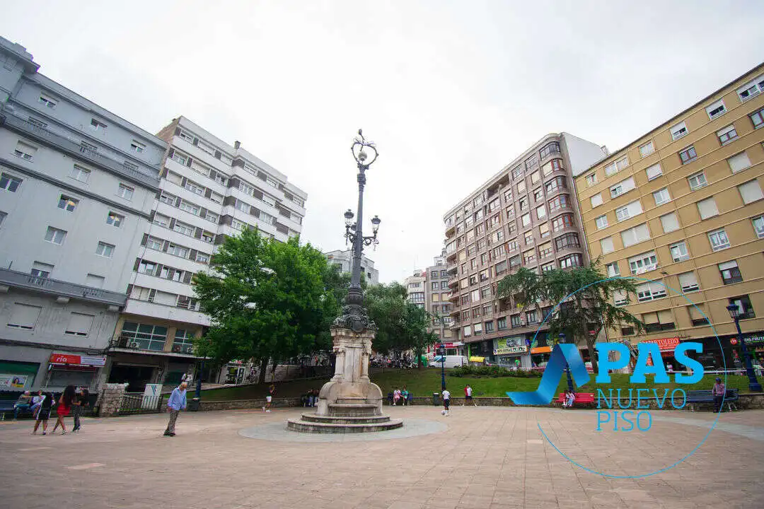 Außenansicht von Wohnung zum Verkauf in Santander