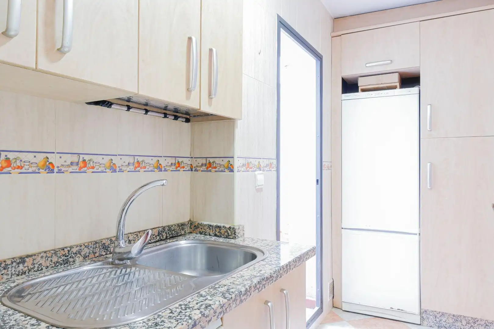 Cuina de Pis en venda en Chiclana de la Frontera amb Aire condicionat i Terrassa