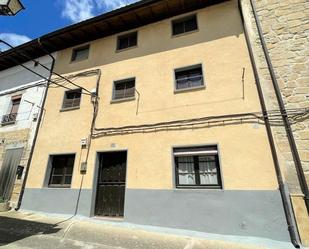 Vista exterior de Casa o xalet en venda en Treviana amb Moblat i Rentadora